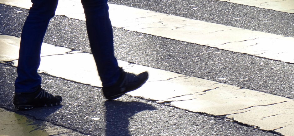 Symbolbild Fussg&auml;nger